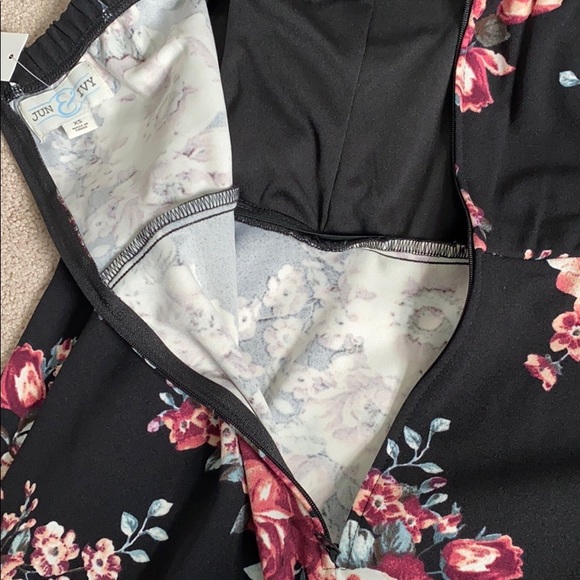 NWT Francesca’s Strapless Fit and Flare Dress - Picture 8 of 10